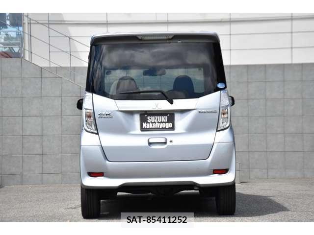 Mitsubishi EK SPACE 2014-02 8726434-5