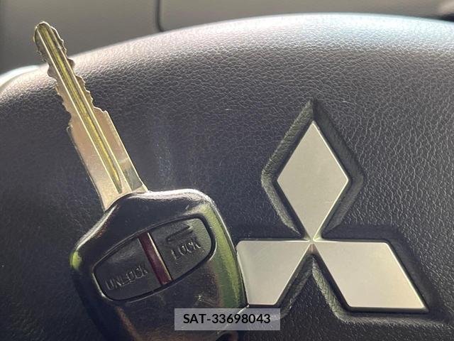 Mitsubishi EK WAGON 2011-12 8725779-4
