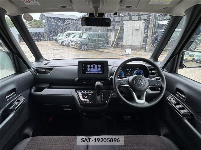 Mitsubishi EK X SPACE 2022-09 8728317-2