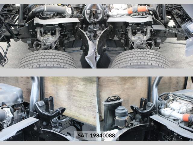 Isuzu ELF TRUCK 2012-10 8727939-13