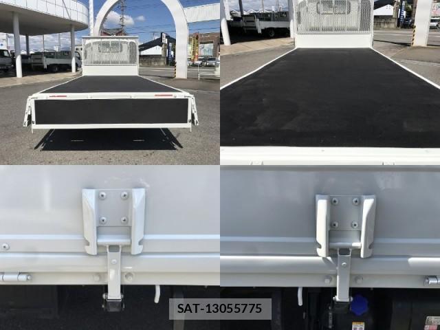Isuzu ELF TRUCK 2020-03 8728995-8