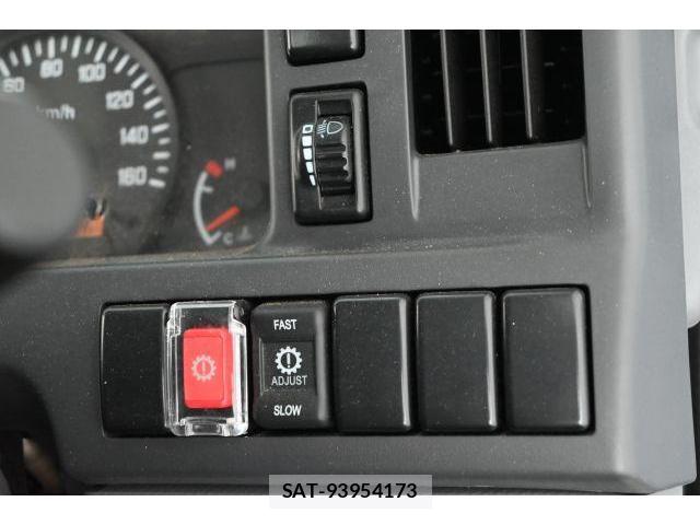 Isuzu ELF TRUCK 2017-07 8730766-18