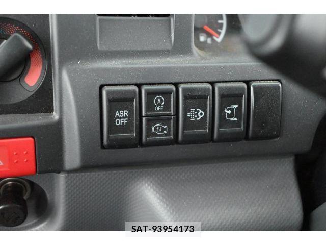 Isuzu ELF TRUCK 2017-07 8730766-19