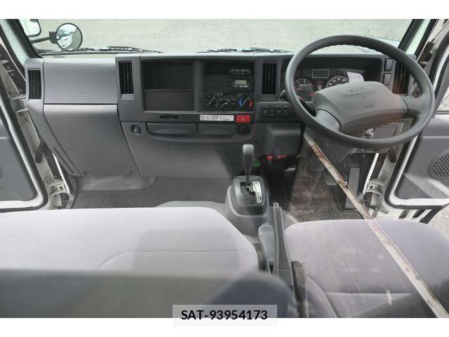 Isuzu ELF TRUCK 2017-07 8730766-2