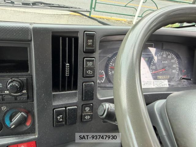 Isuzu ELF TRUCK 2010-07 8731037-11