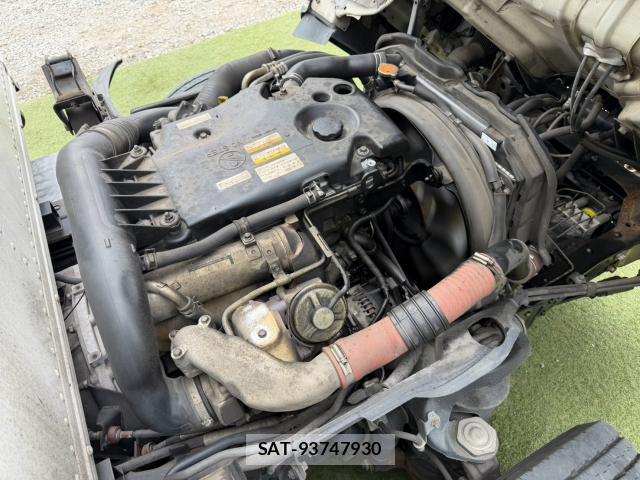 Isuzu ELF TRUCK 2010-07 8731037-19