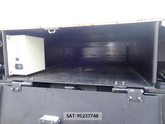 Isuzu ELF TRUCK 2009-12 8731264-10