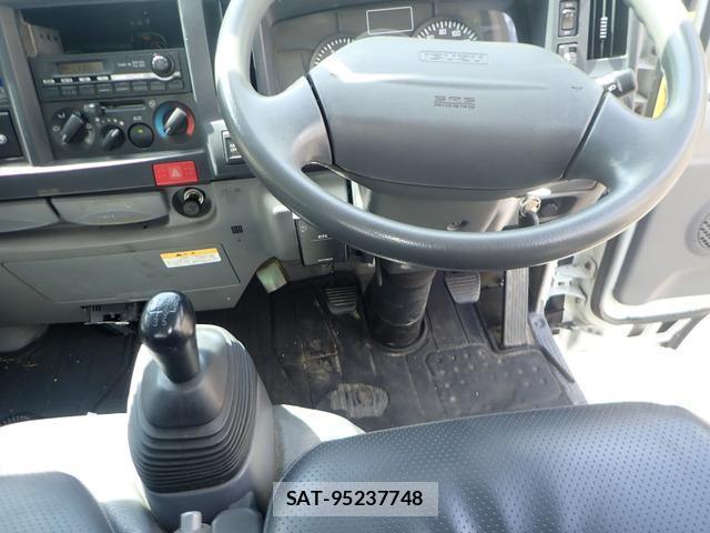 Isuzu ELF TRUCK 2009-12 8731264-13
