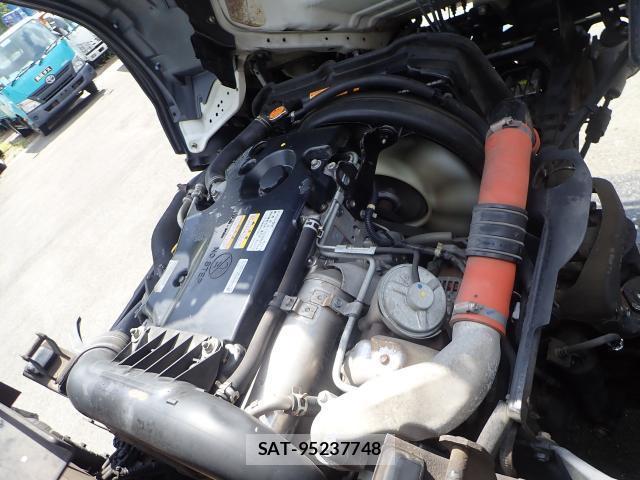 Isuzu ELF TRUCK 2009-12 8731264-17