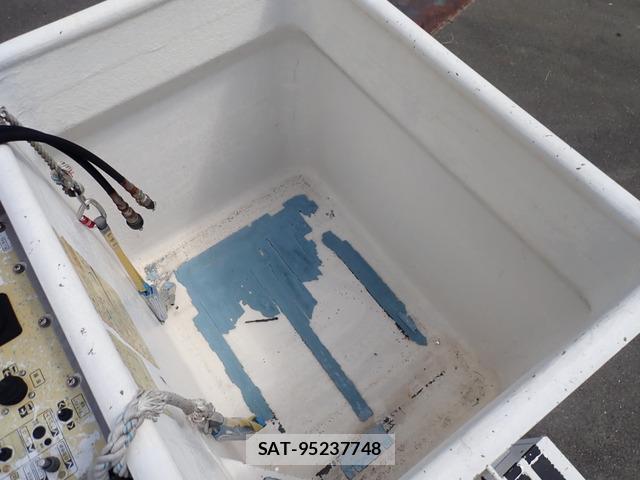 Isuzu ELF TRUCK 2009-12 8731264-8