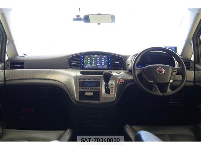 Nissan ELGRAND 2018-02 8726151-1