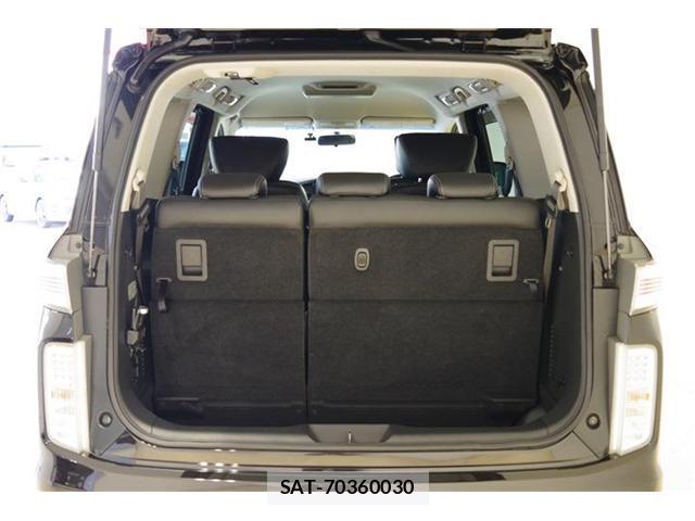 Nissan ELGRAND 2018-02 8726151-16