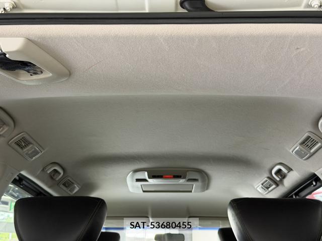 Nissan ELGRAND 2013-03 8726646-14