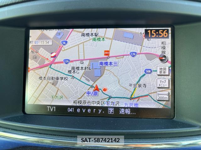 Nissan ELGRAND 2019-10 8726659-4
