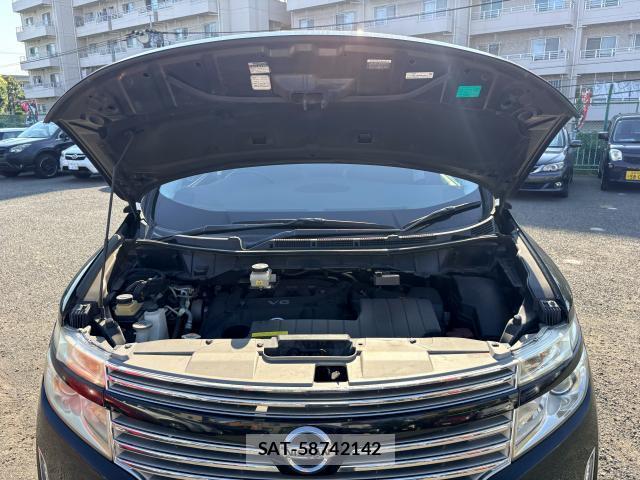 Nissan ELGRAND 2019-10 8726659-7