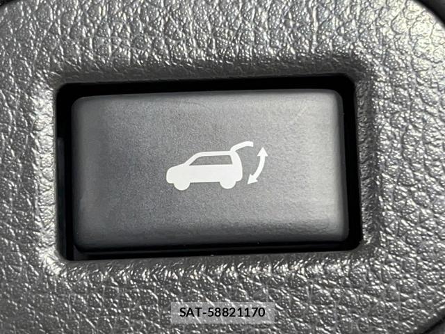 Nissan ELGRAND 2022-07 8726766-6