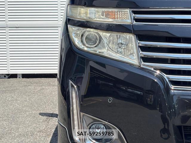 Nissan ELGRAND 2012-06 8727074-11