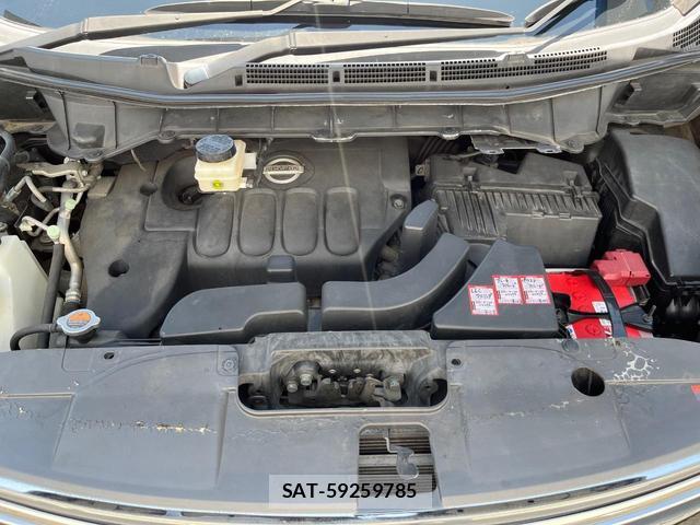 Nissan ELGRAND 2012-06 8727074-17