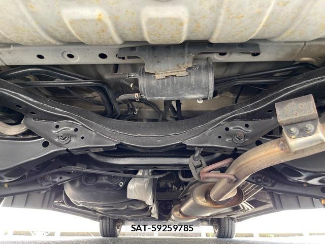 Nissan ELGRAND 2012-06 8727074-18