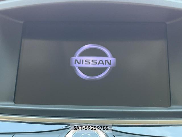 Nissan ELGRAND 2012-06 8727074-3