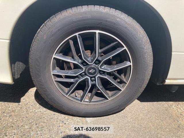Nissan ELGRAND 2011-10 8727373-4