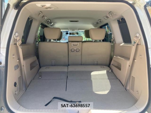 Nissan ELGRAND 2011-10 8727373-9