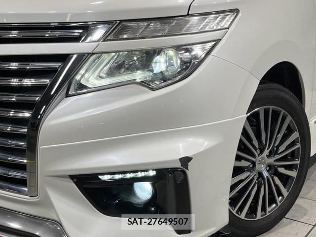 Nissan ELGRAND 2016-06 8727731-12