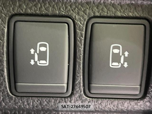 Nissan ELGRAND 2016-06 8727731-6