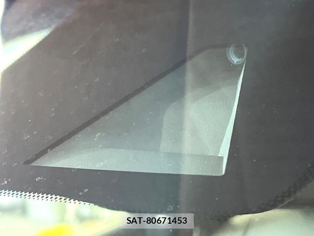 Nissan ELGRAND 2022-12 8727779-5