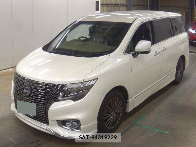 Nissan ELGRAND 2015-01 8728602-0