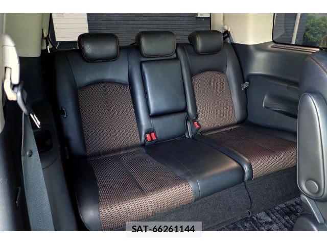 Nissan ELGRAND 2012-01 8730769-10