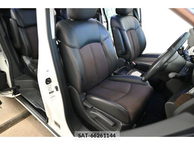 Nissan ELGRAND 2012-01 8730769-5