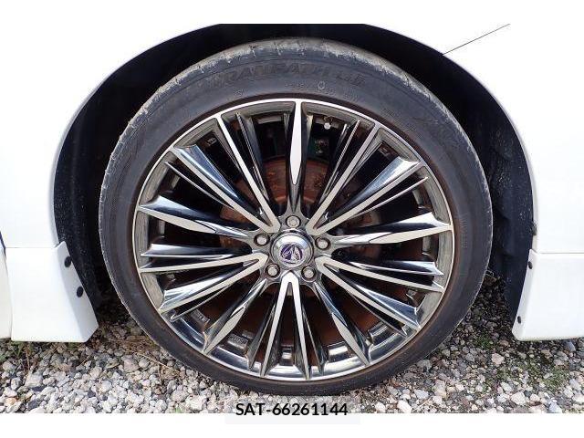Nissan ELGRAND 2012-01 8730769-8