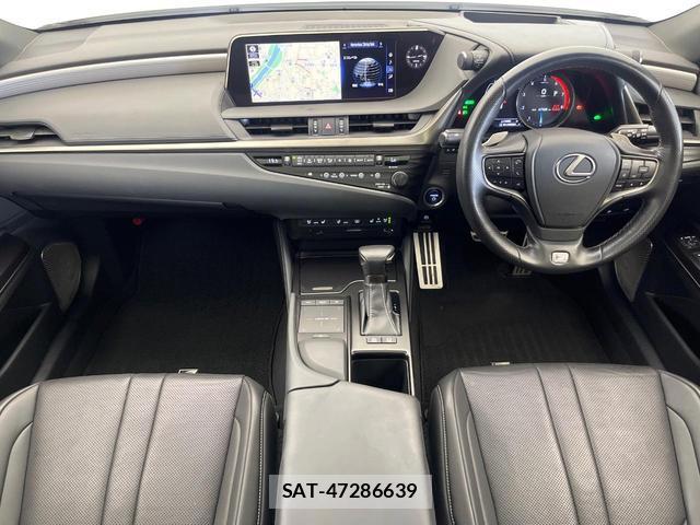 Lexus ES 2019-02 8731225-1