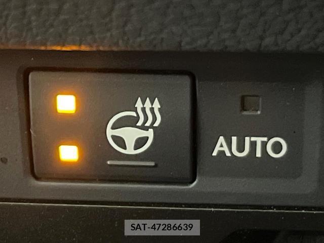 Lexus ES 2019-02 8731225-10