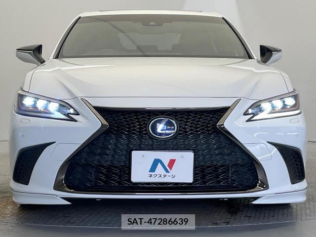 Lexus ES 2019-02 8731225-16