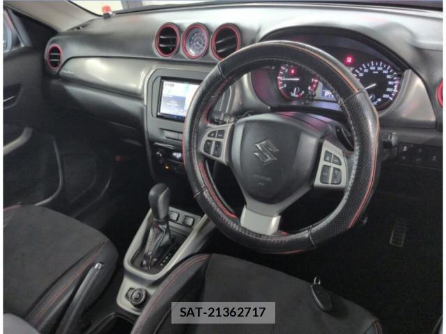 Suzuki ESCUDO 2018-05 8729743-2