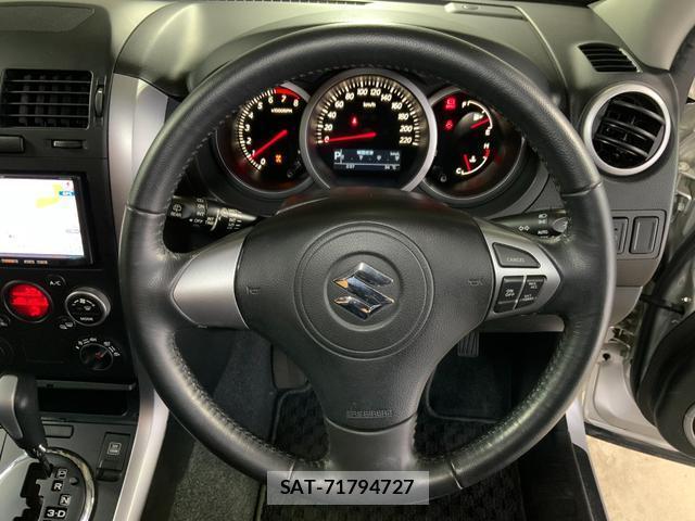 Suzuki ESCUDO 2012-11 8730664-12