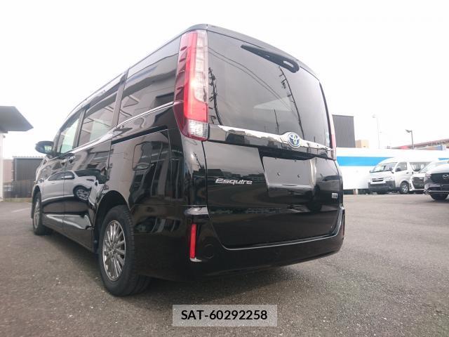 Toyota ESQUIRE 2016-04 8726137-14