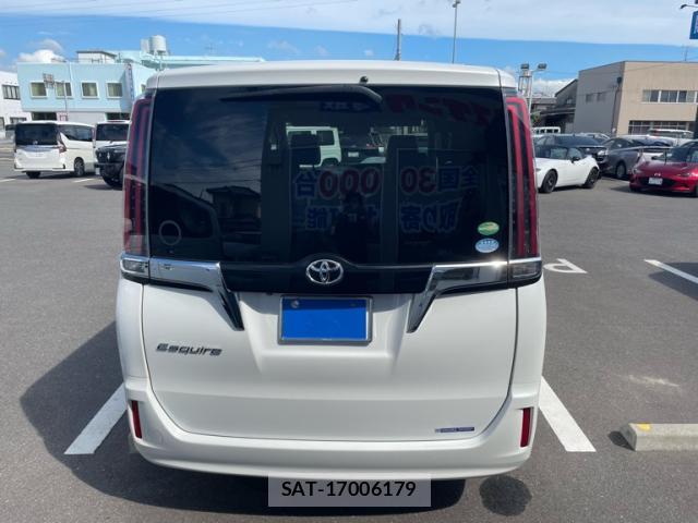 Toyota ESQUIRE 2017-10 8726167-1