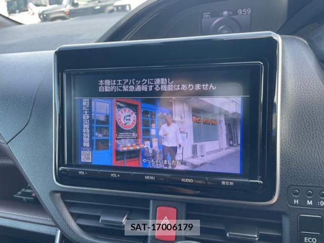 Toyota ESQUIRE 2017-10 8726167-8