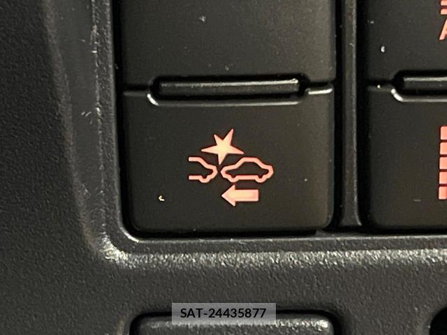 Toyota ESQUIRE 2016-02 8726348-5