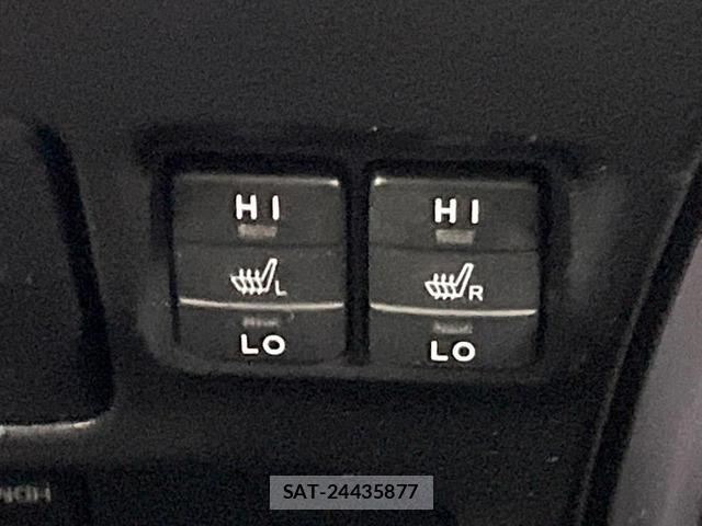 Toyota ESQUIRE 2016-02 8726348-6
