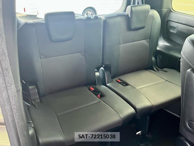 Toyota ESQUIRE 2017-07 8726849-13