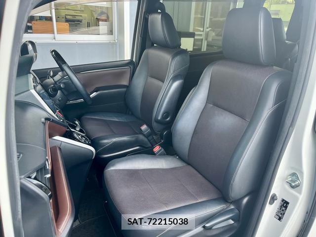 Toyota ESQUIRE 2017-07 8726849-15