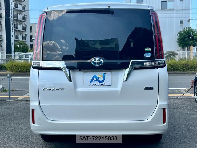 Toyota ESQUIRE 2017-07 8726849-3