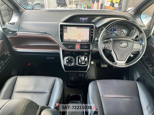 Toyota ESQUIRE 2017-07 8726849-9