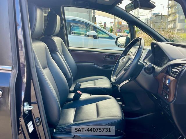 Toyota ESQUIRE 2017-09 8726852-10