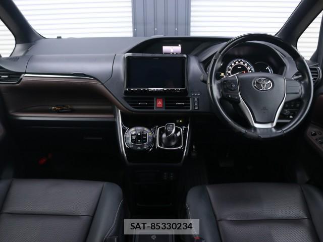 Toyota ESQUIRE 2015-09 8728438-2