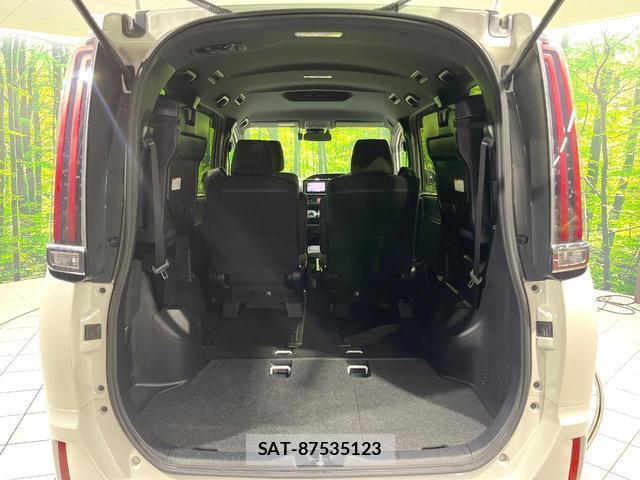 Toyota ESQUIRE 2018-08 8730339-9